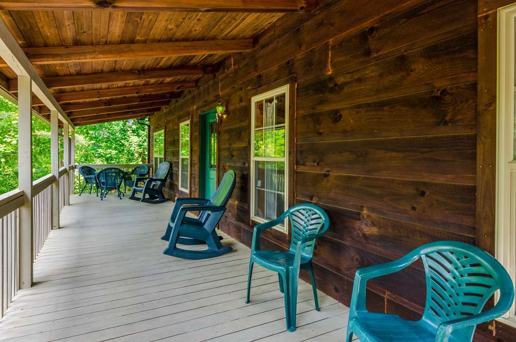 Highland Hills Motel & Cabins Boone Buitenkant foto